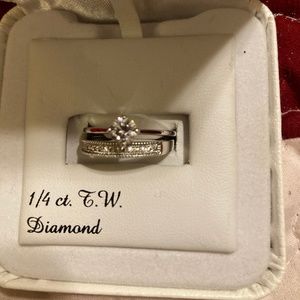 1/4 Ct. T.W. Diamond Solitaire/Band Set - Sterling Silver Size 7
